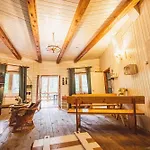 Spring Nature Stove Garden By Polandbnb Chalet *