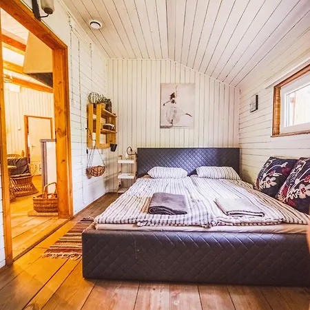 בקתה Autumn Nature Stove Garden By Polandbnb