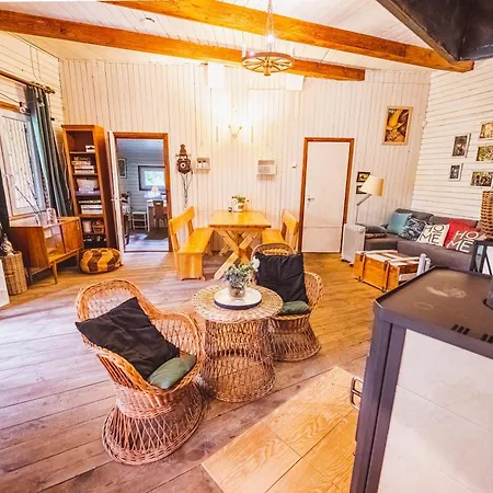 בקתה Autumn Nature Stove Garden By Polandbnb