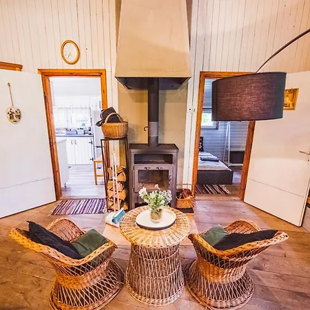 Autumn Nature Stove Garden By Polandbnb בקתה Maciejowice