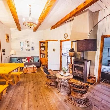 Cozy Nature Retreat With Patio Fireplace Garden * Maciejowice
