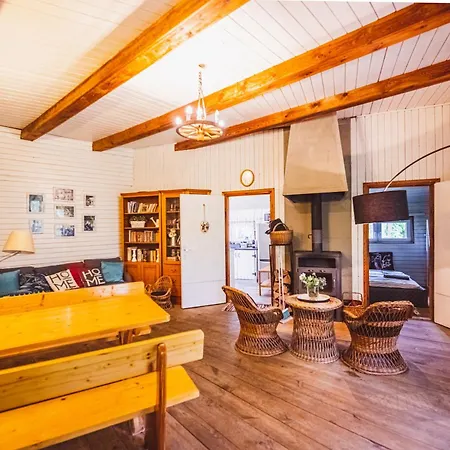 Chalet Cozy Nature Retreat With Patio Fireplace Garden Maciejowice