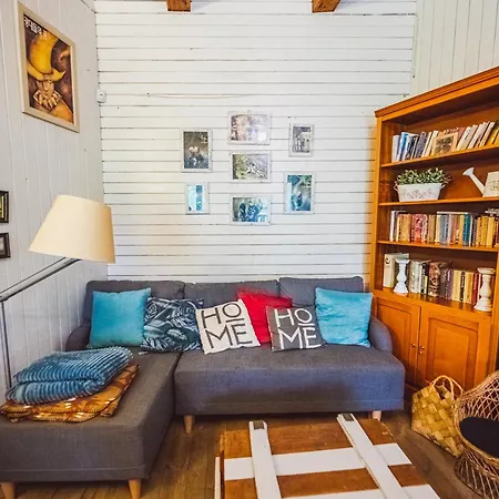 Autumn Nature Stove Garden By Polandbnb בקתה Maciejowice