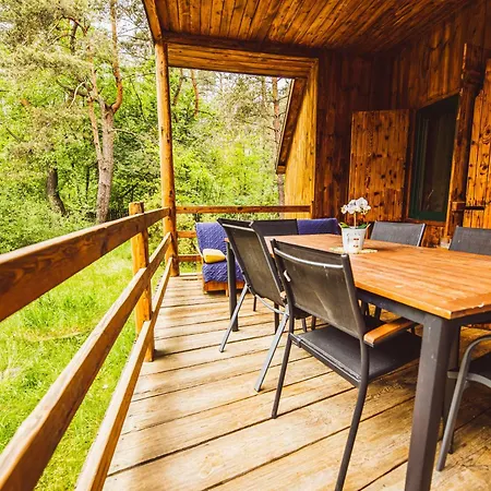 Cozy Nature Retreat With Patio Fireplace Garden Maciejowice