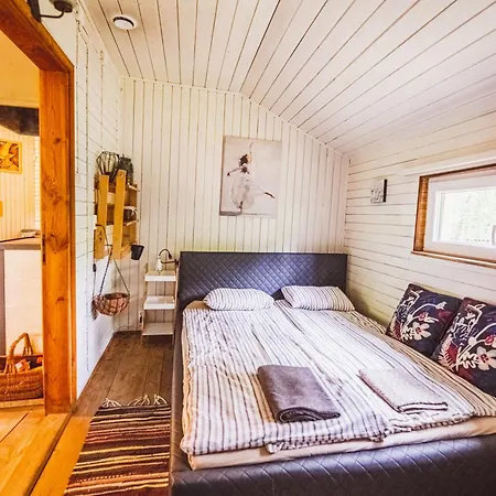 בקתה Autumn Nature Stove Garden By Polandbnb *