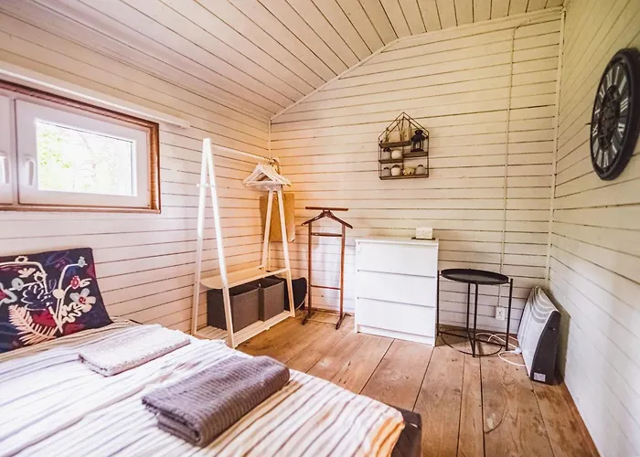 Autumn Nature Stove Garden By Polandbnb * Maciejowice